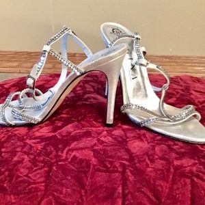 Gina London silver sandal stilettos
